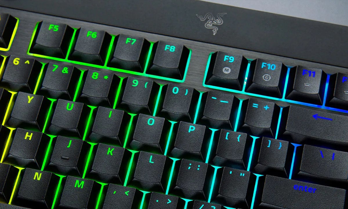 Dokulu, Çift Katmanlı PBT Tuş Başlıkları