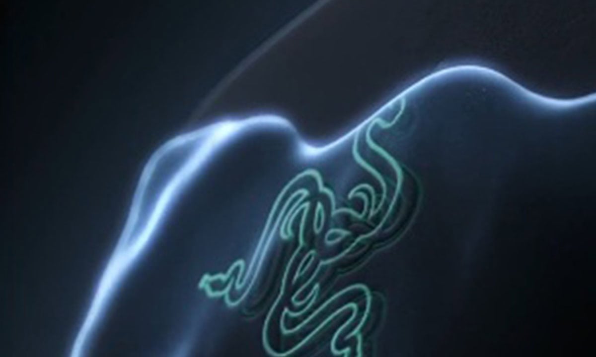 CoolTouc Teknolojisine Sahip Razer 2. Nesil EPU Deri Kaplama